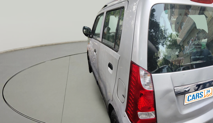 2011 Maruti Wagon R 1.0 LXI, Petrol, Manual, 2,03,799 km, exterior