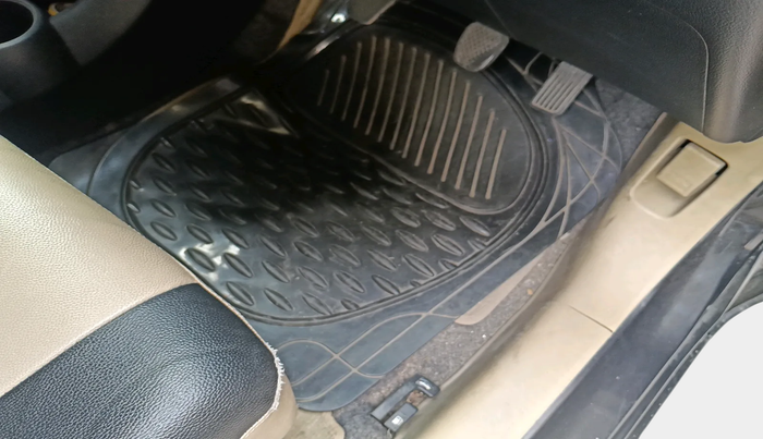 2015 Honda Amaze 1.2L I-VTEC E, Petrol, Manual, 59,092 km, interior