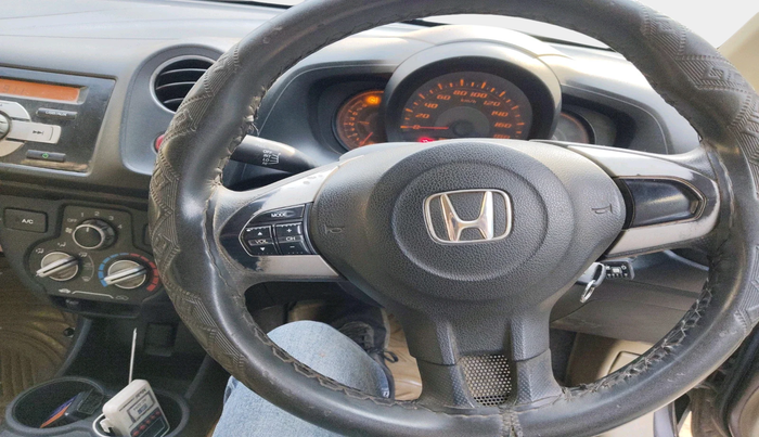 2014 Honda Amaze 1.2L I-VTEC S, Petrol, Manual, 1,00,060 km, interior