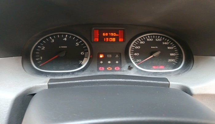 2013 Renault Duster RXE PETROL, Petrol, Manual, 68,790 km, interior