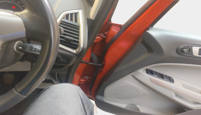 2015 Ford Ecosport TITANIUM 1.0L ECOBOOST, Petrol, Manual, 81,320 km, interior