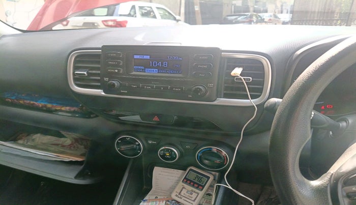 2019 Hyundai VENUE S 1.2, Petrol, Manual, 45,547 km, interior