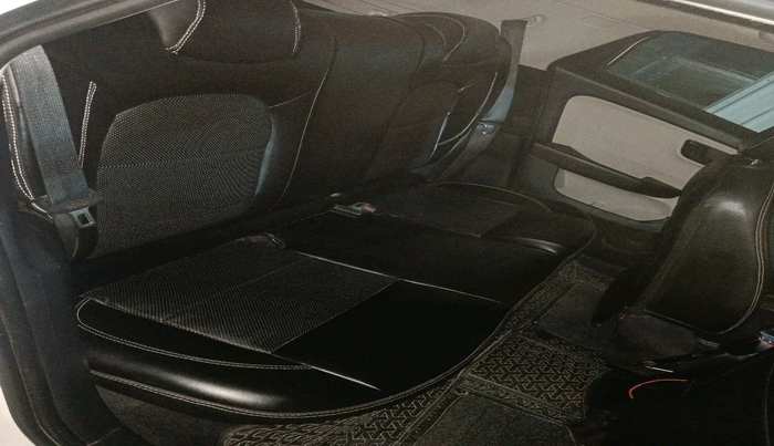 2024 Tata ALTROZ XE CNG, Petrol, Manual, 27,877 km, interior