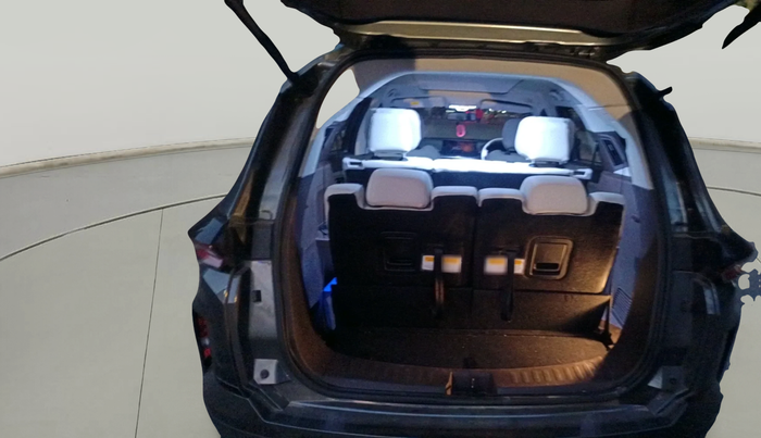 2025 Tata Safari ACCOMPLISHED PLUS DUAL TONE AT, Diesel, Automatic, 7,538 km, exterior