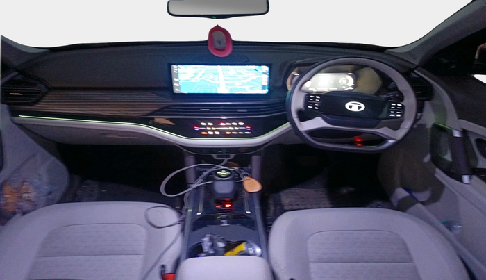 2025 Tata Safari ACCOMPLISHED PLUS DUAL TONE AT, Diesel, Automatic, 7,538 km, interior