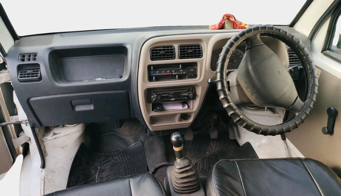 2016 Maruti Eeco 5 STR WITH A/C+HTR, Petrol, Manual, 1,06,494 km, interior