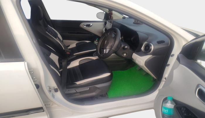 2024 Hyundai GRAND I10 NIOS SPORTZ 1.2 KAPPA VTVT CNG, Petrol, Manual, 35,026 km, interior