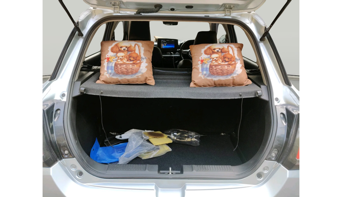 2024 Maruti Swift LXI, Petrol, Manual, 4,808 km, exterior