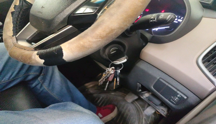 2017 Hyundai Creta E PLUS 1.4 DIESEL, Diesel, Manual, 2,04,128 km, interior