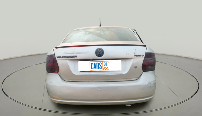 2013 Volkswagen Vento COMFORTLINE 1.6, Petrol, Manual, 1,06,443 km, exterior