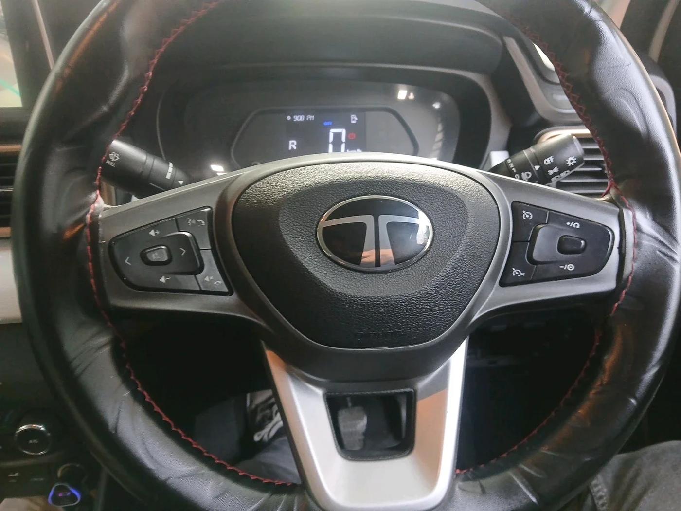 2024 Tata PUNCH ACCOMPLISHED MT, Petrol, Manual, 8,241 km, interior