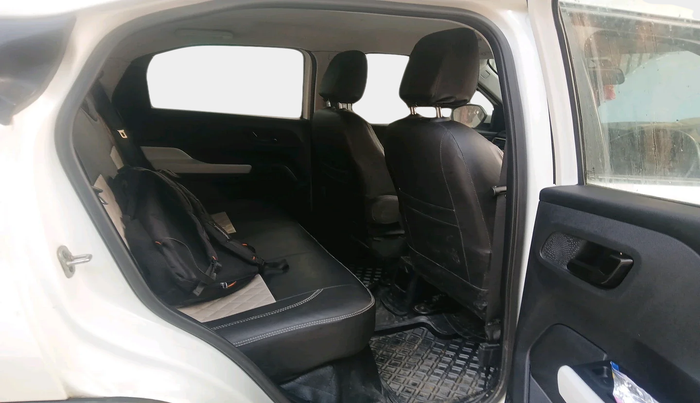 2024 Tata PUNCH ACCOMPLISHED MT, Petrol, Manual, 8,241 km, interior