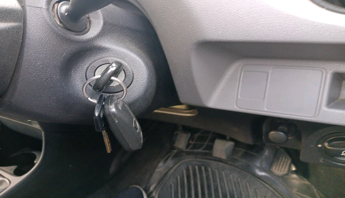 2011 Toyota Etios G, Petrol, Manual, 1,24,449 km, interior