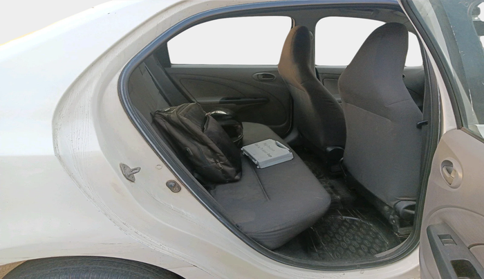 2011 Toyota Etios G, Petrol, Manual, 1,24,449 km, interior