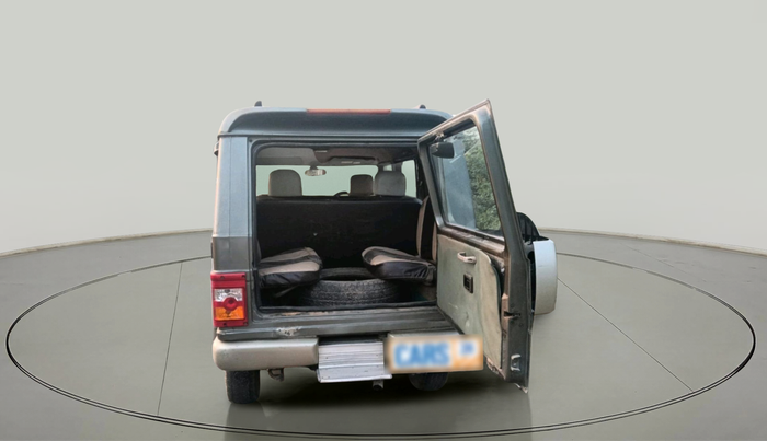 2011 Mahindra Bolero SLX BS-III, Diesel, Manual, 2,37,455 km, exterior