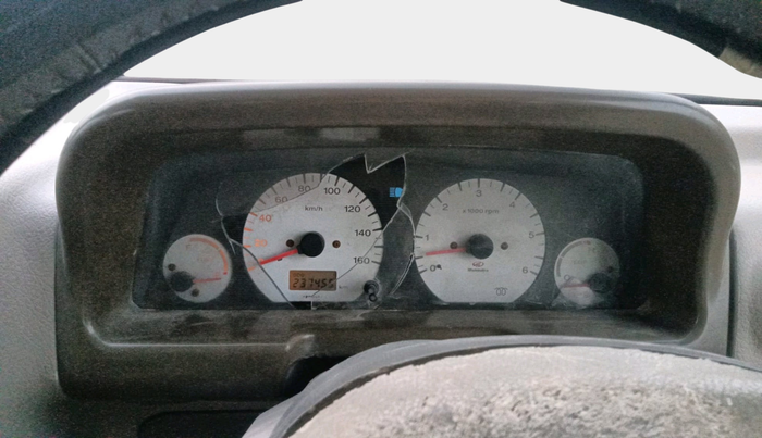 2011 Mahindra Bolero SLX BS-III, Diesel, Manual, 2,37,455 km, interior