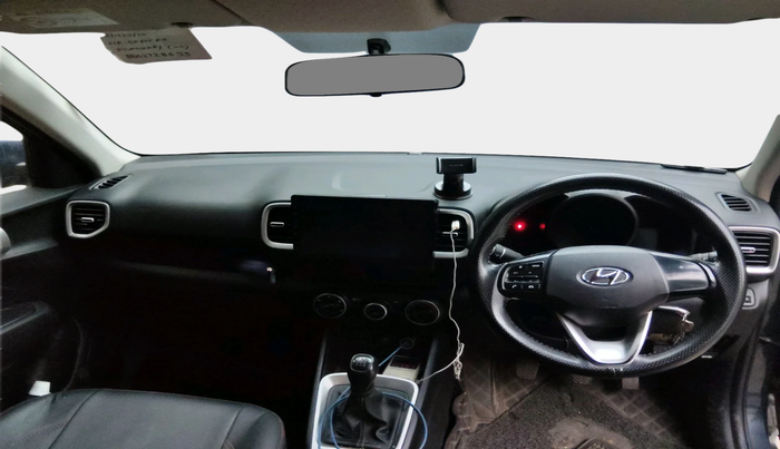 2020 Hyundai VENUE S 1.2, Petrol, Manual, 1,18,619 km, interior