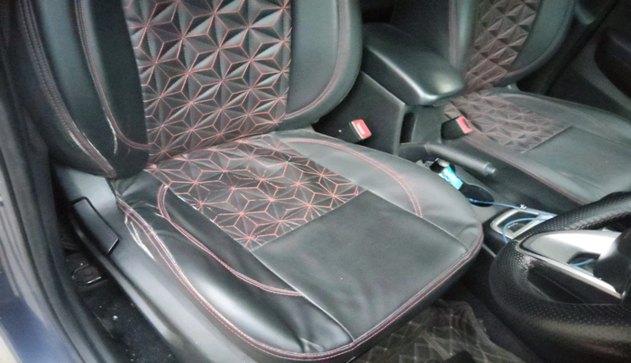 2020 Hyundai VENUE S 1.2, Petrol, Manual, 1,18,619 km, interior