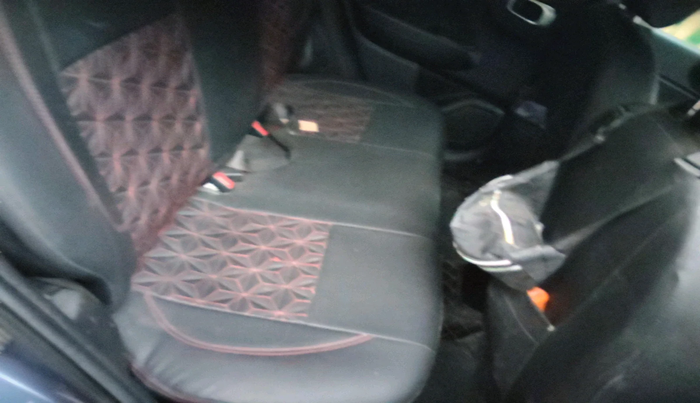 2020 Hyundai VENUE S 1.2, Petrol, Manual, 1,18,619 km, interior