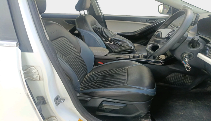 2024 Tata Curvv Pure Plus S 1.5 Diesel 6MT, Diesel, Manual, 39,445 km, interior