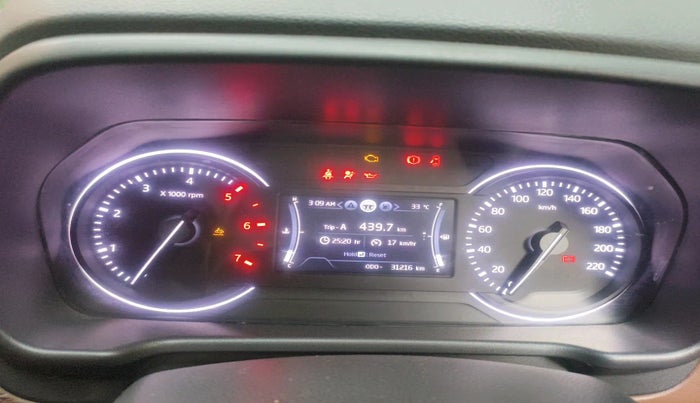 2023 Mahindra SCORPIO-N Z8 L DIESEL MT 2WD 6 STR, Diesel, Manual, 31,216 km, interior