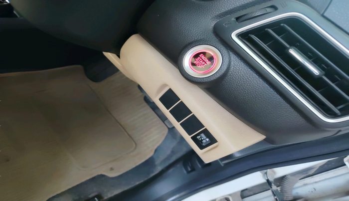 2023 Honda Amaze 1.2L I-VTEC VX CVT, Petrol, Automatic, 9,917 km, interior