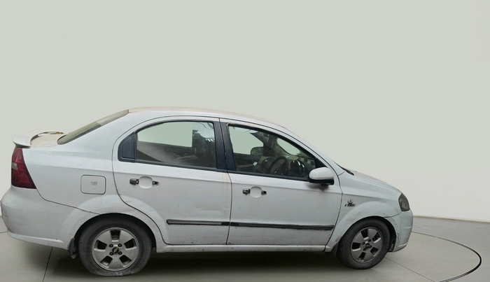 2011 Chevrolet Aveo LT 1.4, Petrol, Manual, 1,00,000 km, exterior