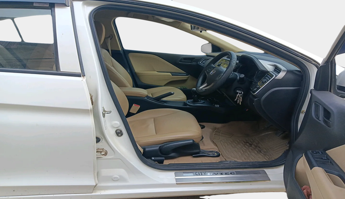 2020 Honda City 1.5L I-VTEC SV, Petrol, Manual, 21,827 km, interior