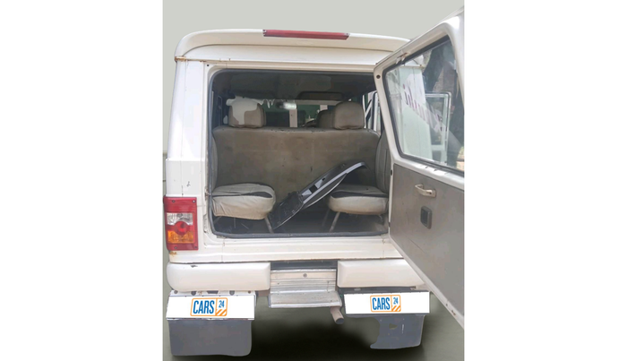 2013 Mahindra Bolero SLX BS IV, Diesel, Manual, 1,99,598 km, exterior