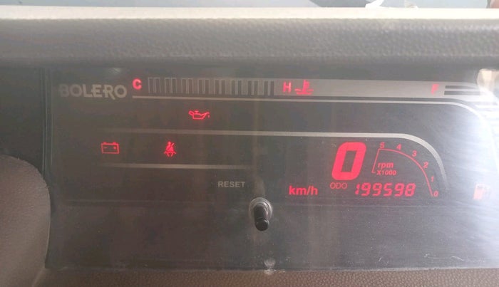 2013 Mahindra Bolero SLX BS IV, Diesel, Manual, 1,99,598 km, interior