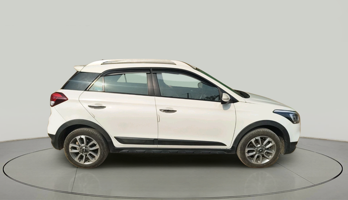 2016 Hyundai i20 Active 1.2 SX, Petrol, Manual, 1,09,860 km, exterior