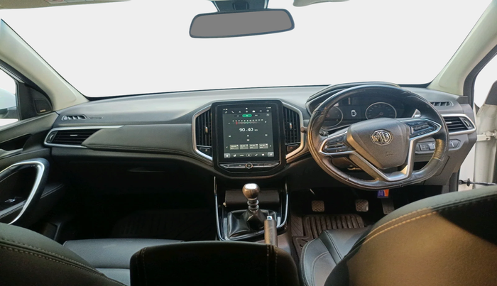 2019 MG HECTOR SMART HYBRID 1.5 PETROL, Petrol, Manual, 59,144 km, interior