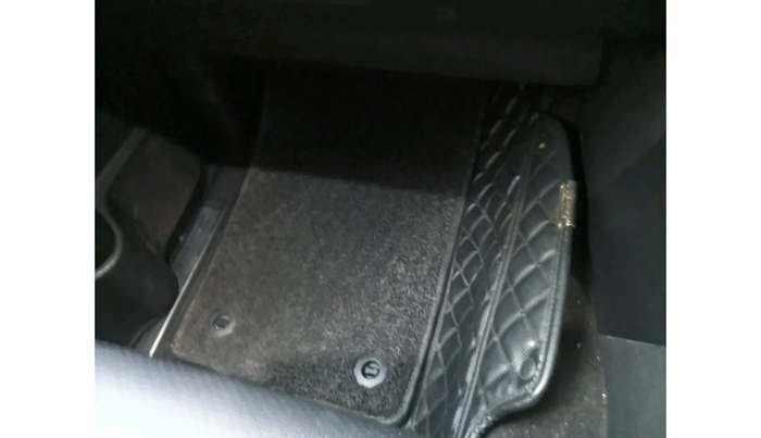 2017 Tata Hexa XTA 4X2 7 STR, Diesel, Automatic, 55,347 km, interior