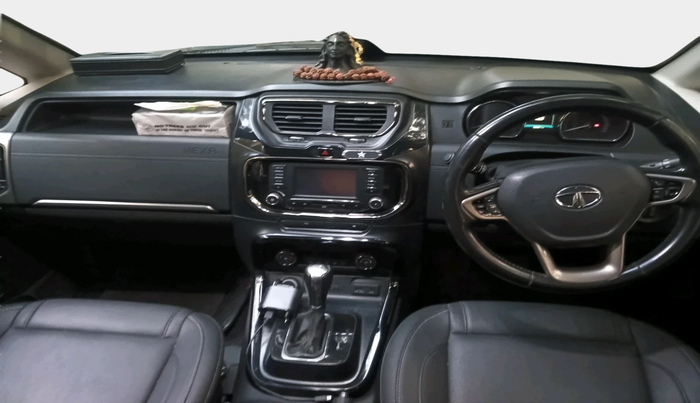 2017 Tata Hexa XTA 4X2 7 STR, Diesel, Automatic, 55,347 km, interior