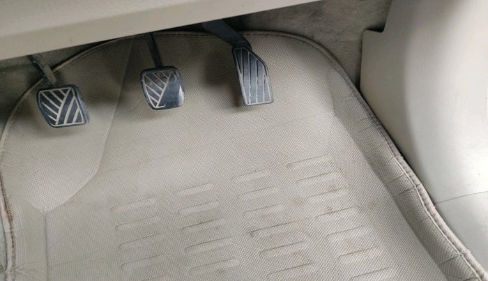2013 Maruti Ertiga ZXI, Petrol, Manual, 83,554 km, interior