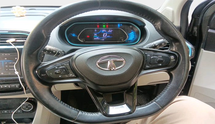 2023 Tata TIAGO EV XZ PLUS TECH LUX LONG RANGE, Electric, Automatic, 34,612 km, interior