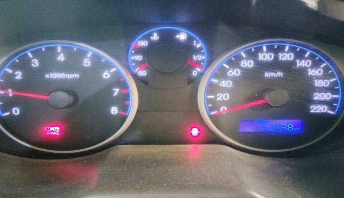 2011 Hyundai i20 MAGNA 1.2, Petrol, Manual, 64,000 km, interior