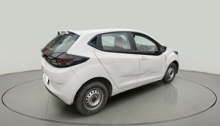 2021 Tata ALTROZ XE PETROL, Petrol, Manual, 34,393 km, exterior