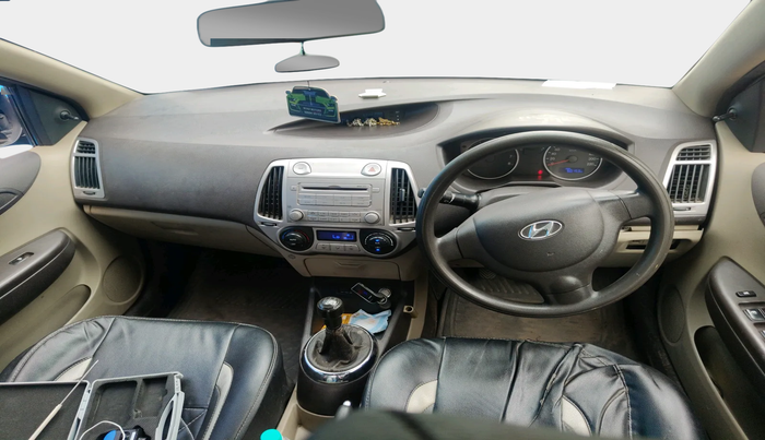 2012 Hyundai i20 MAGNA 1.2, Petrol, Manual, 60,153 km, interior