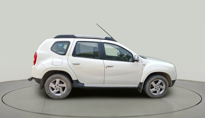 2015 Renault Duster 110 PS RXZ DIESEL, Diesel, Manual, 1,24,201 km, exterior