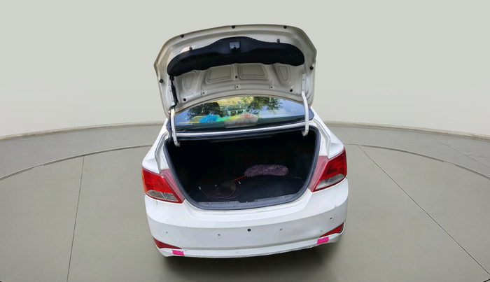 2015 Hyundai Verna FLUIDIC 4S 1.6 VTVT SX, Petrol, Manual, 81,696 km, exterior