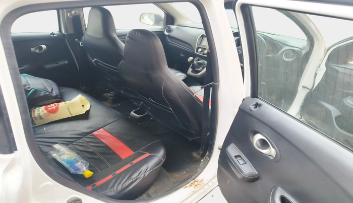 2019 Datsun Go T, Petrol, Manual, 33,131 km, interior