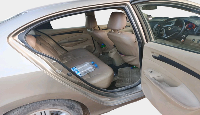 2011 Honda City 1.5L I-VTEC S MT, Petrol, Manual, 1,21,636 km, interior