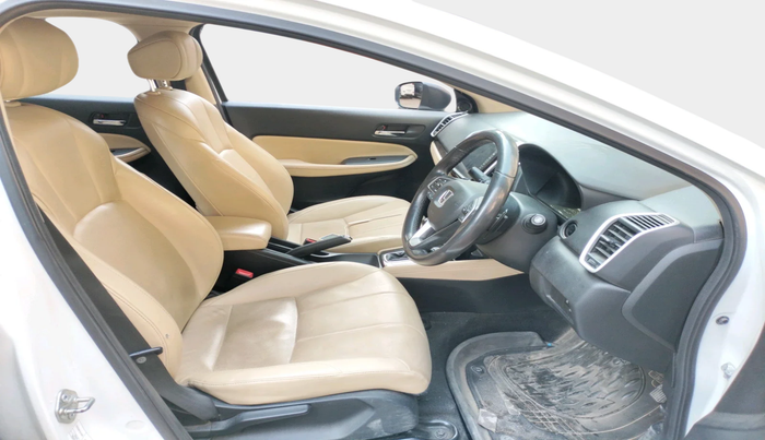 2022 Honda City 1.5L I-VTEC ZX CVT, Petrol, Automatic, 30,553 km, interior