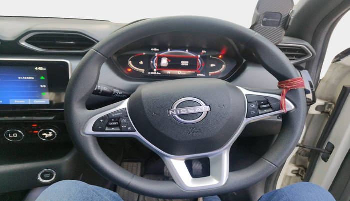 2025 Nissan MAGNITE N-Connecta B4D 1.0 Petrol AMT, Petrol, Automatic, 8,700 km, interior