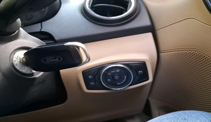 2017 Ford Figo Aspire TITANIUM1.5 DIESEL, Diesel, Manual, 76,603 km, interior