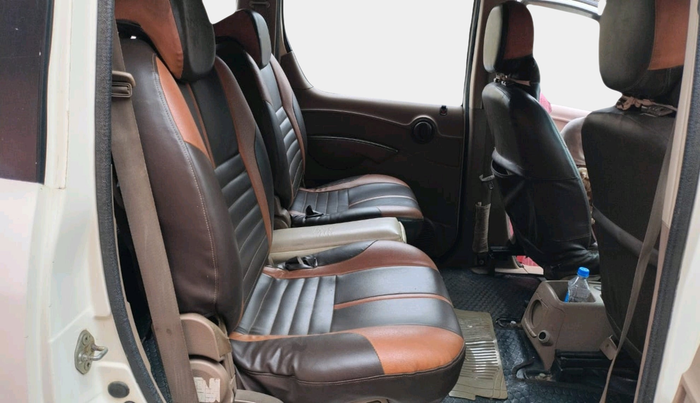 2012 Mahindra Xylo D4, Diesel, Manual, 2,02,869 km, interior