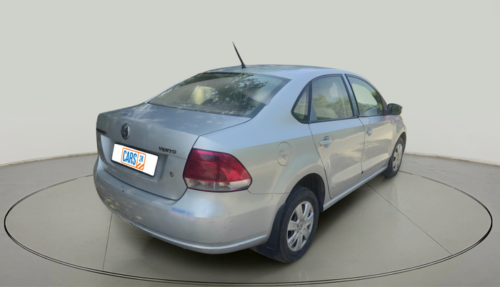 2011 Volkswagen Vento TRENDLINE 1.6, Petrol, Manual, 76,300 km, exterior