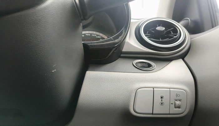 2022 Hyundai GRAND I10 NIOS ASTA 1.2 KAPPA VTVT CNG, Petrol, Manual, 56,673 km, interior