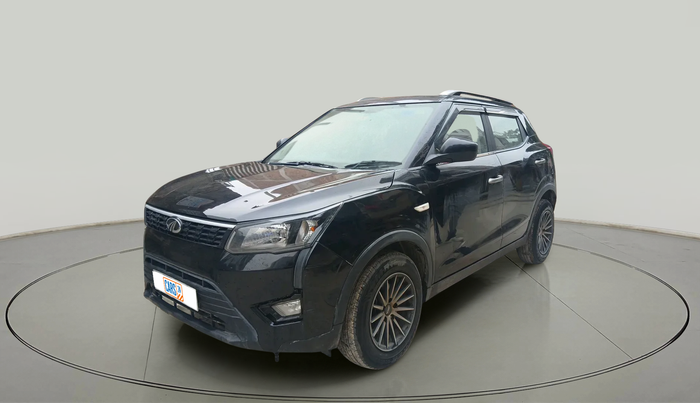2022 Mahindra XUV300 W4 1.2 PETROL, Petrol, Manual, 49,500 km, exterior